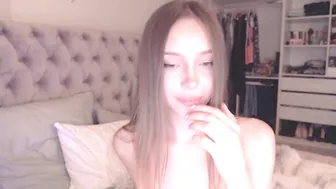 Katekuray  gorgeous beast caresses the vagina with fingers