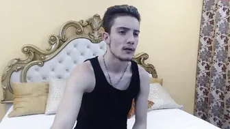 dakotaandconnorr wicked bitch punishes small tits