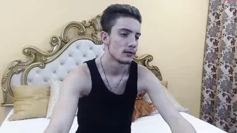 dakotaandconnorr wicked bitch punishes small tits