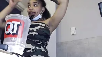 creamyexotica slut cums off