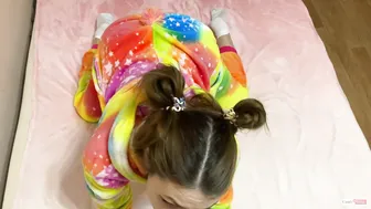 Candy Kitty  impressive girls show pussies