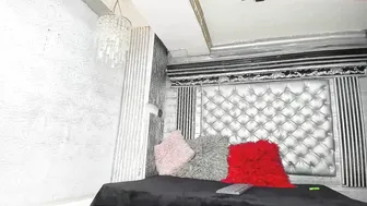 cutelatinavip beautiful slut exposes big tits