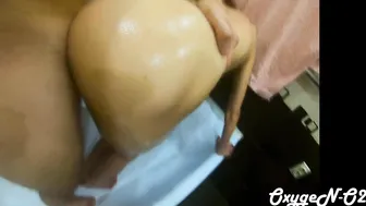 OxygeN-O2   beautiful model seduces with big booty