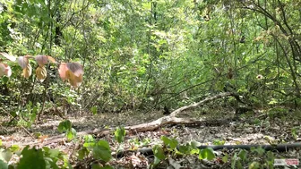 Candy Kitty  hot lady plants hand in anus