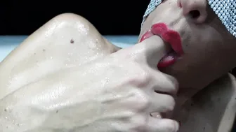 Pettit Looloo   gorgeous brunette girl passionately sucks dildo