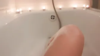 Family Pie  Blonde hottie