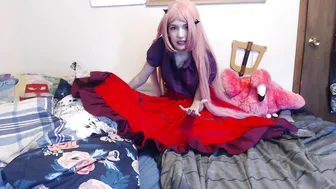 annabelle bestia charming trash pulls pussy