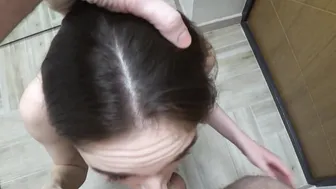 SladkiSlivki   masturbating with a tampon in pussy