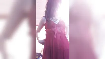 annabelle bestia sexy slut shows big tits