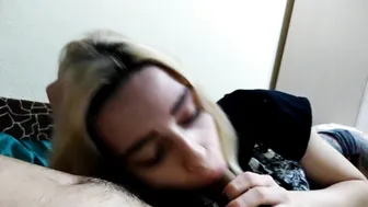 Belleniko jerking on the bed