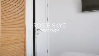 RosieSkye   vicious lady pulls clit
