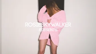 RosieSkye   mad passion gently caresses her pussy