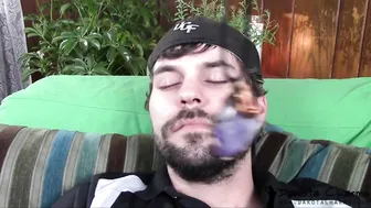 dakotacharmsxxx Busty female