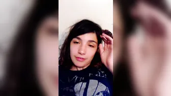 annabelle bestia smeared her incredibly hot body with oil
