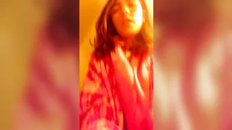 annabelle bestia attractive model fucks pussy with sex toy