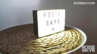 RosieSkye   naughty babe handjob pussy relish