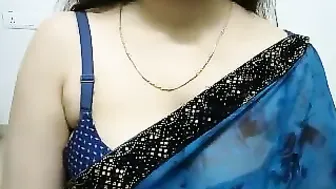 sexyaaliya786 Pink fan