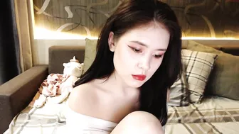 aynakio desired chick caresses juicy holes