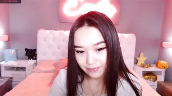 elcinkayi fluffy harlot fucks pussy with phallus