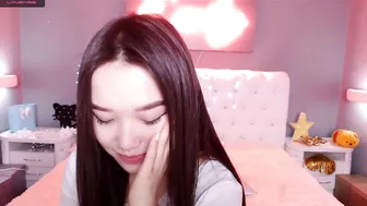 elcinkayi fluffy harlot fucks pussy with phallus