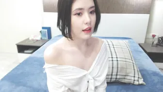 aynakio lustful trash dumps juicy tits