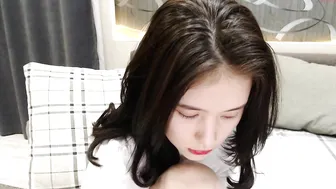 aynakio sweet girl playing with dildos