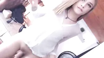 yesikvazolaa cheeky busty bitch