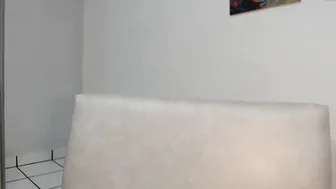 asian_snow crazy queen gently pulls the vagina