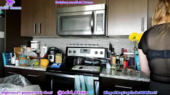 asiri_ocean petite babe gently masturbates cunt