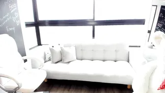 ashlyeroberts1 online show January 2020