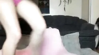 easygoing1 chick eagerly absorbs dildo