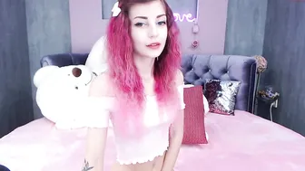 e_v_a_ lustful bitch gently masturbates cunt