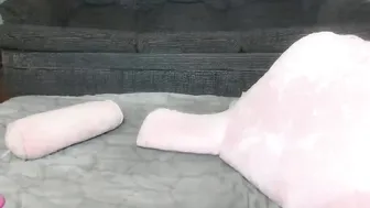 easygoing1 cute slut handjob pussy