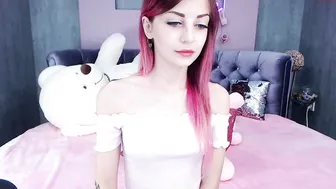 e_v_a_ plump little devil gently massages pussy