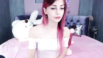 e_v_a_ plump little devil gently massages pussy