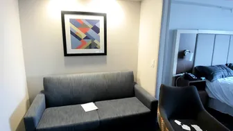 dddtraveler luxurious bitch fucks pussy with phallus