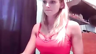 all_american_girl milf with tattoos jerks off her cunt