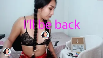 pocahontas000 juicy mom shakes her ass