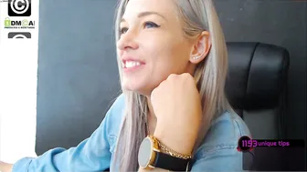 debralee Crazy blonde