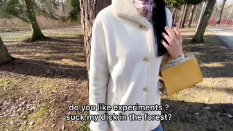 Victoria Treason spectacular skin cleaves the vagina with a large dildo