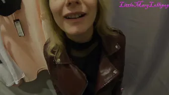 LittleMaryLollipop hot babe gently jerks pussy