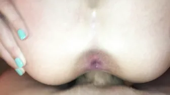 Bogotvorec lustful mommy shows charms