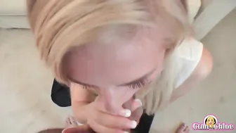 amateur blowjob in the toilet with an ending in the mouth