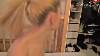 got a dick between the rolls