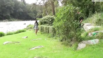 pikaper fucked a student in the park on a first date