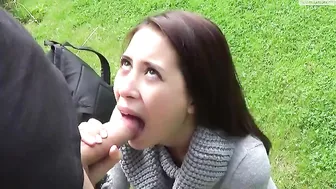 pikaper fucked a student in the park on a first date