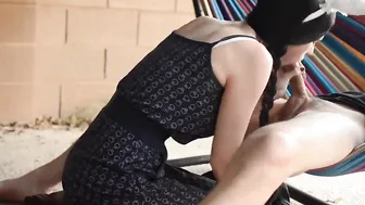 does blowjob on the street in the bushes