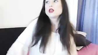 camysutra Busty mare is hammering her anus