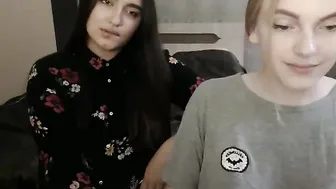 kylieamelia Naughty slut Posing Sexually