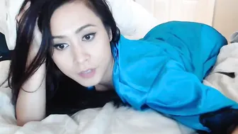 downloads pretty girl svetanula its wonderful breasts